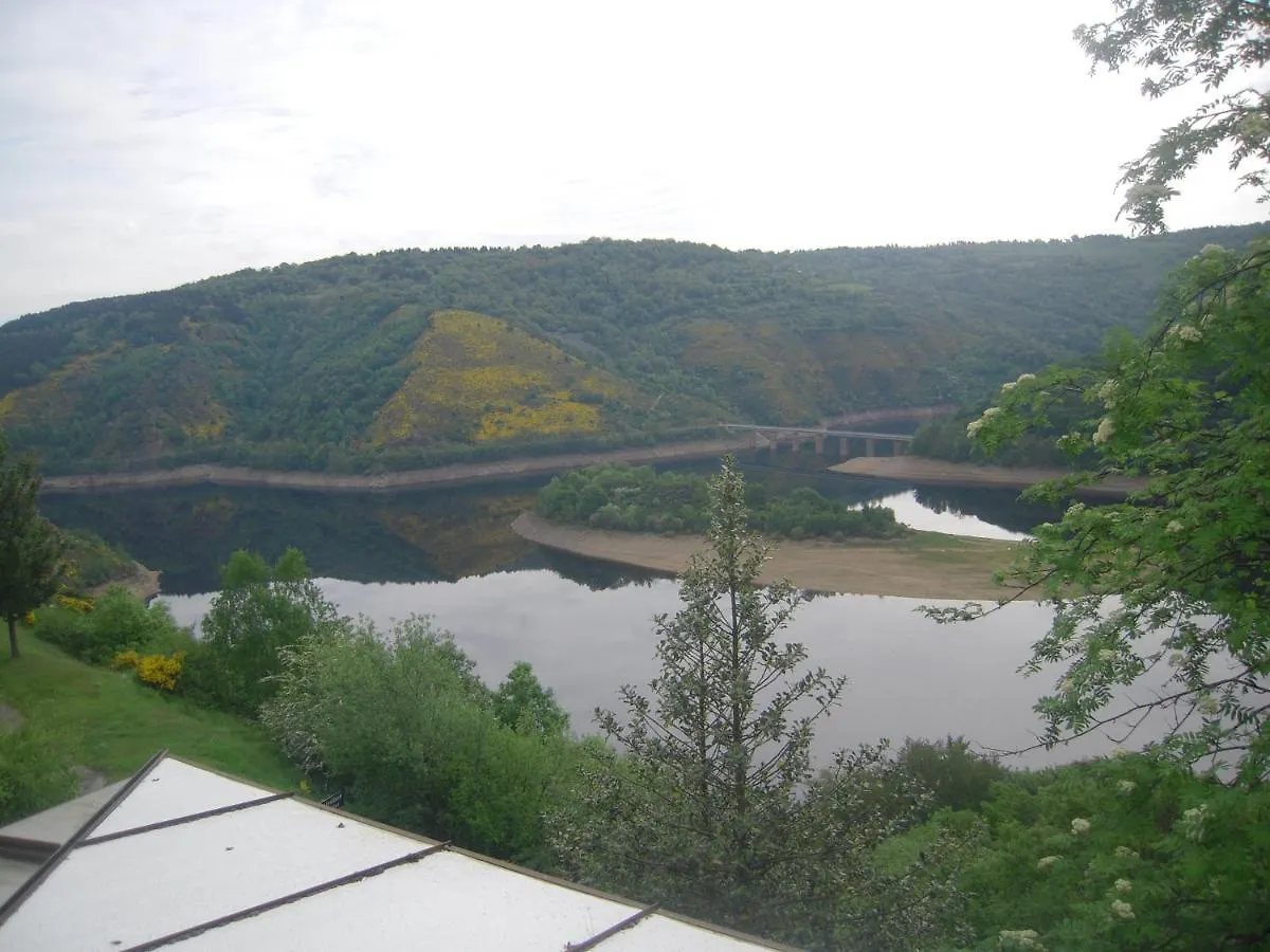 Le Belvedere De Mallet Bed & Breakfast Sarrus