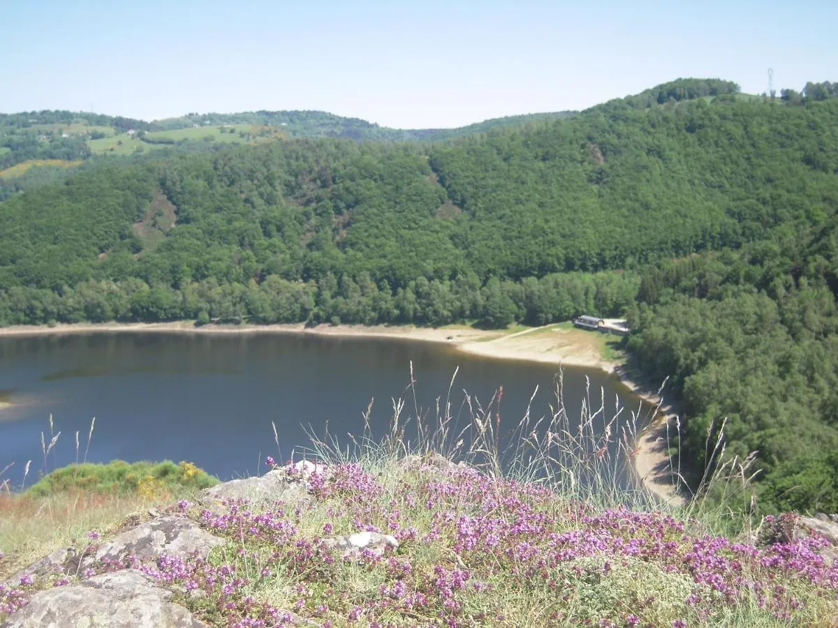 Le Belvedere De Mallet Bed & Breakfast Sarrus